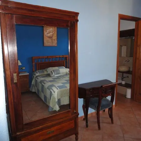 Villa Speciality Sleeps 20 Pool Wifi *