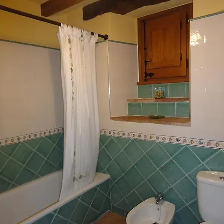 Villa Speciality Sleeps 20 Pool Wifi Olost