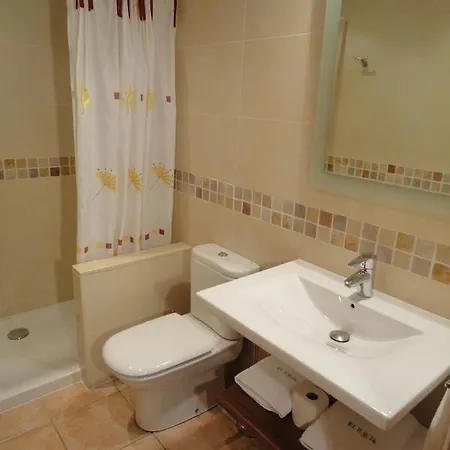 Villa Speciality Sleeps 20 Pool Wifi